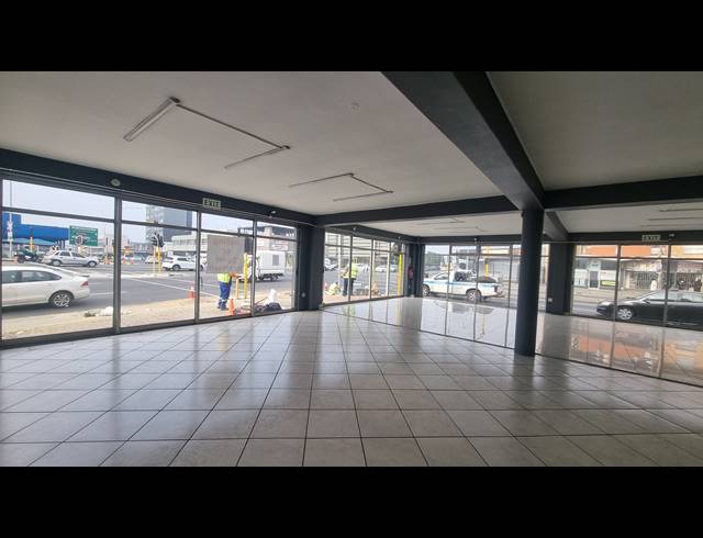 824M² RETAIL TO LET IN GOODWOOD CENTRAL